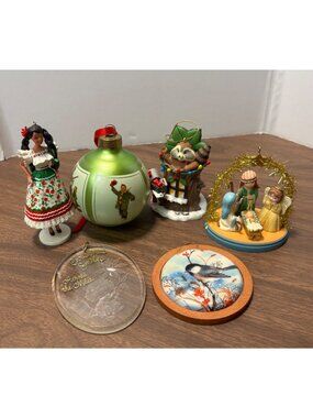 Assorted Vintage Christmas Holiday Ornaments Lot Of 6
